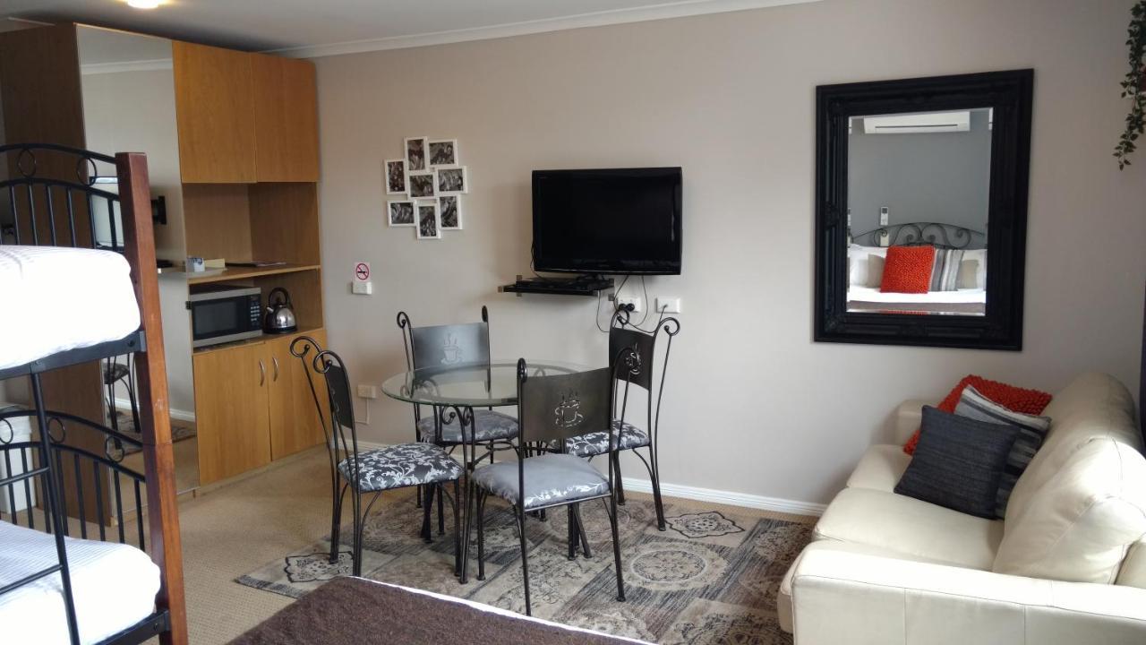 Adelaide'S City Park Motel Екстериор снимка