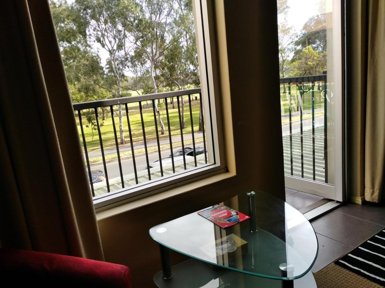Adelaide'S City Park Motel Екстериор снимка